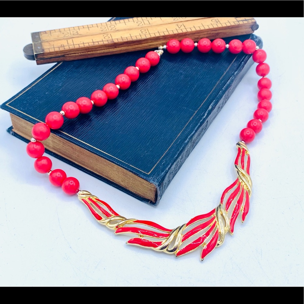 Red gold beaded vintage necklace choker